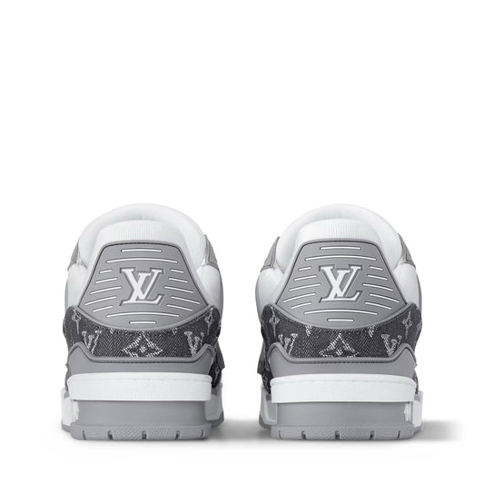 LV 3