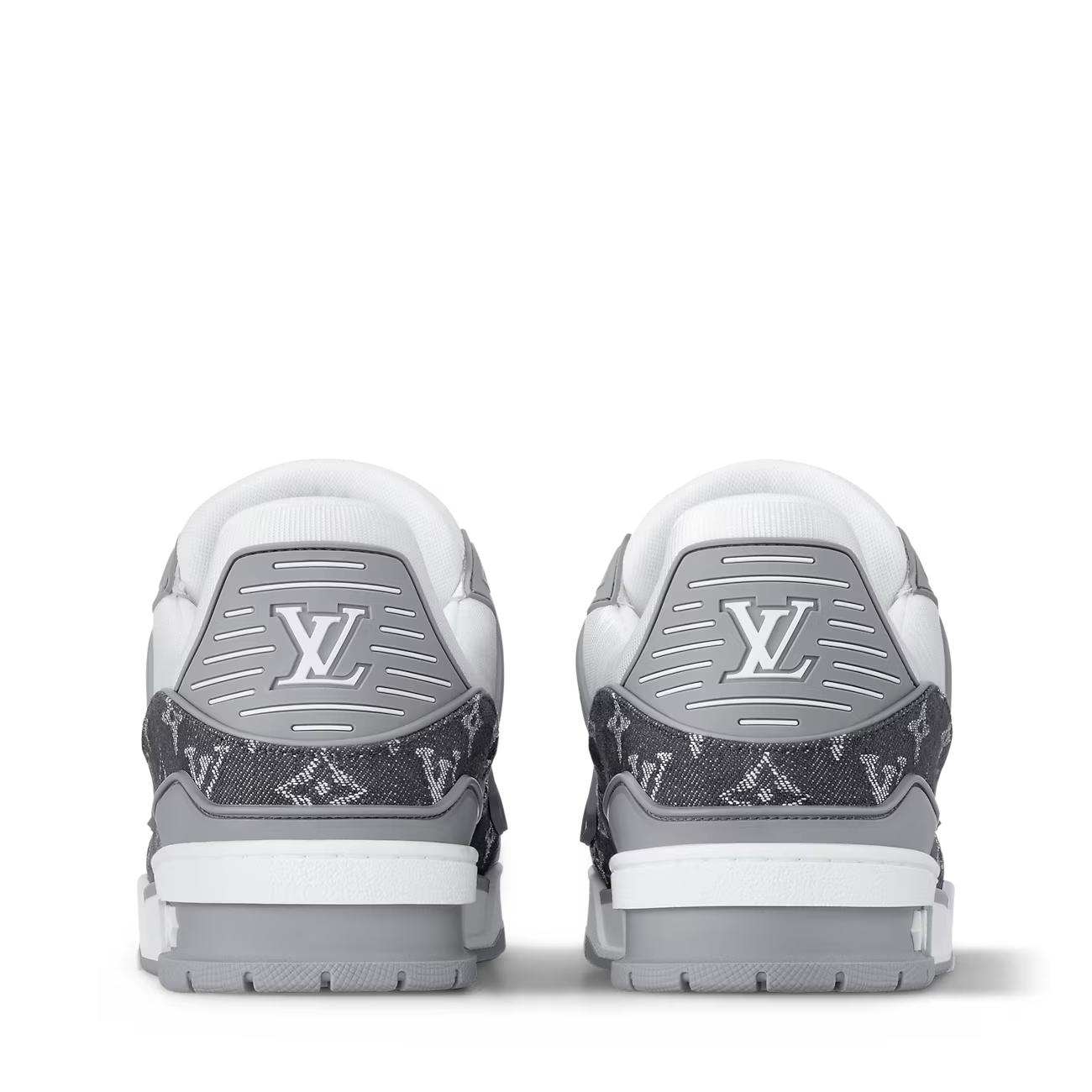 LV 3