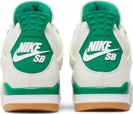 Nike 19