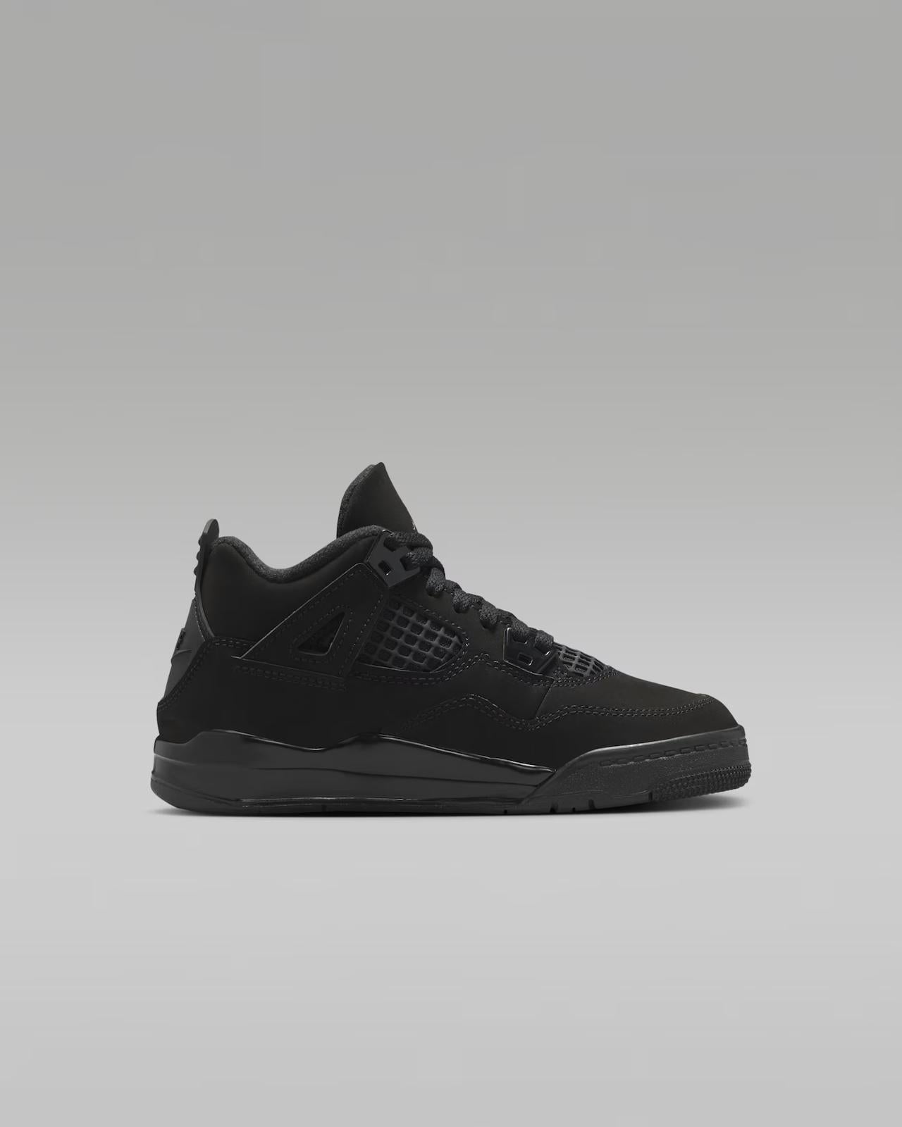 Nike 16