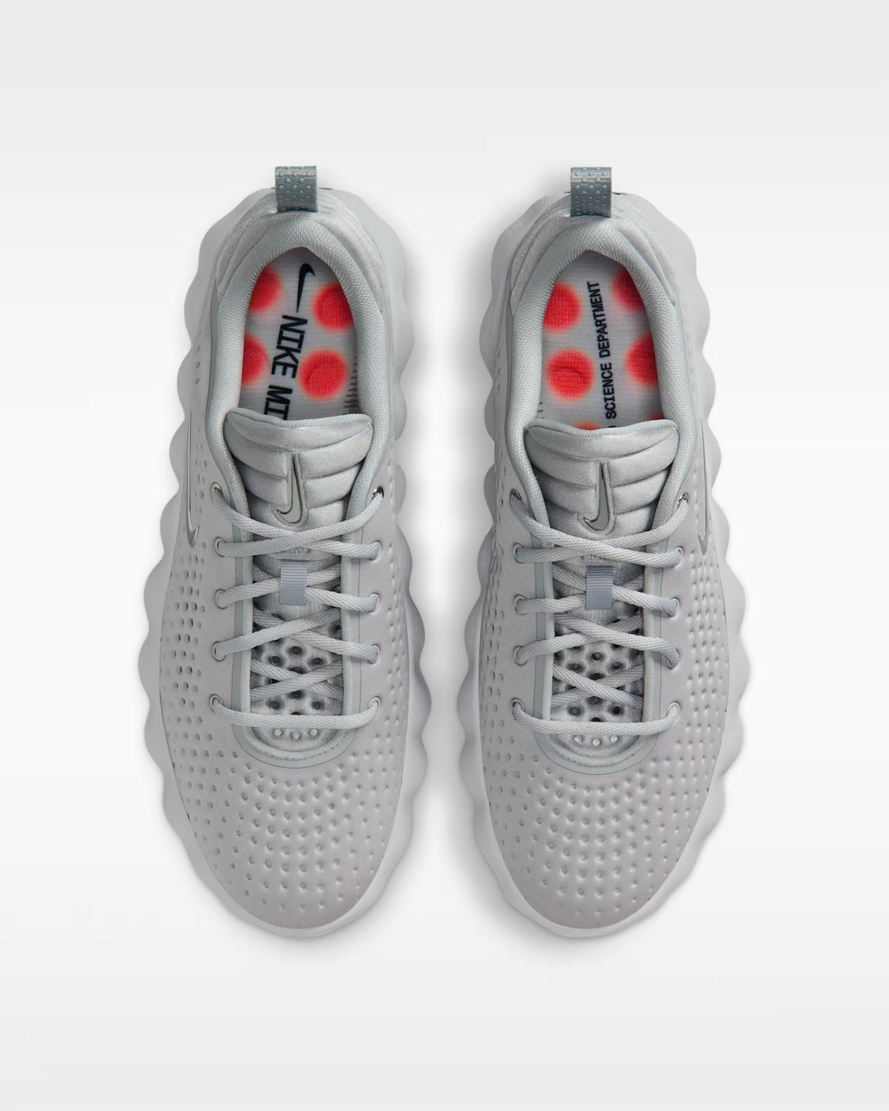 Nike 12